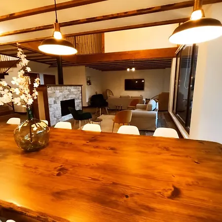 Mirador Del Hito I Y Ii *